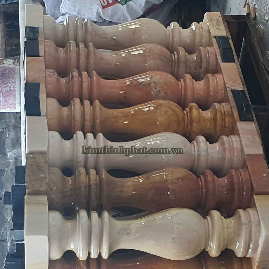 đá hoa cương con tiện