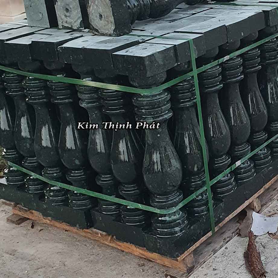 đá hoa cương con tiện